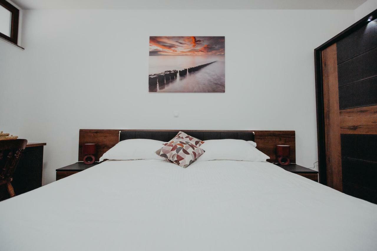 Apartman Vejama Josipdol Ngoại thất bức ảnh