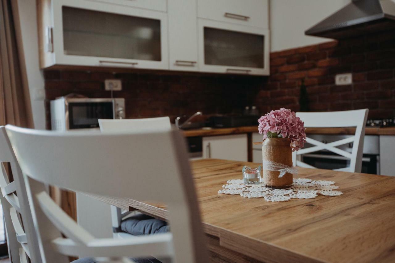 Apartman Vejama Josipdol Ngoại thất bức ảnh
