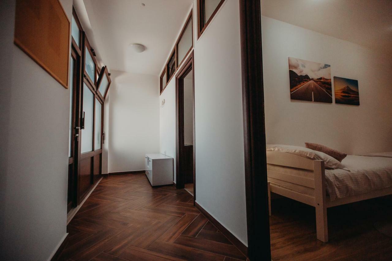 Apartman Vejama Josipdol Ngoại thất bức ảnh