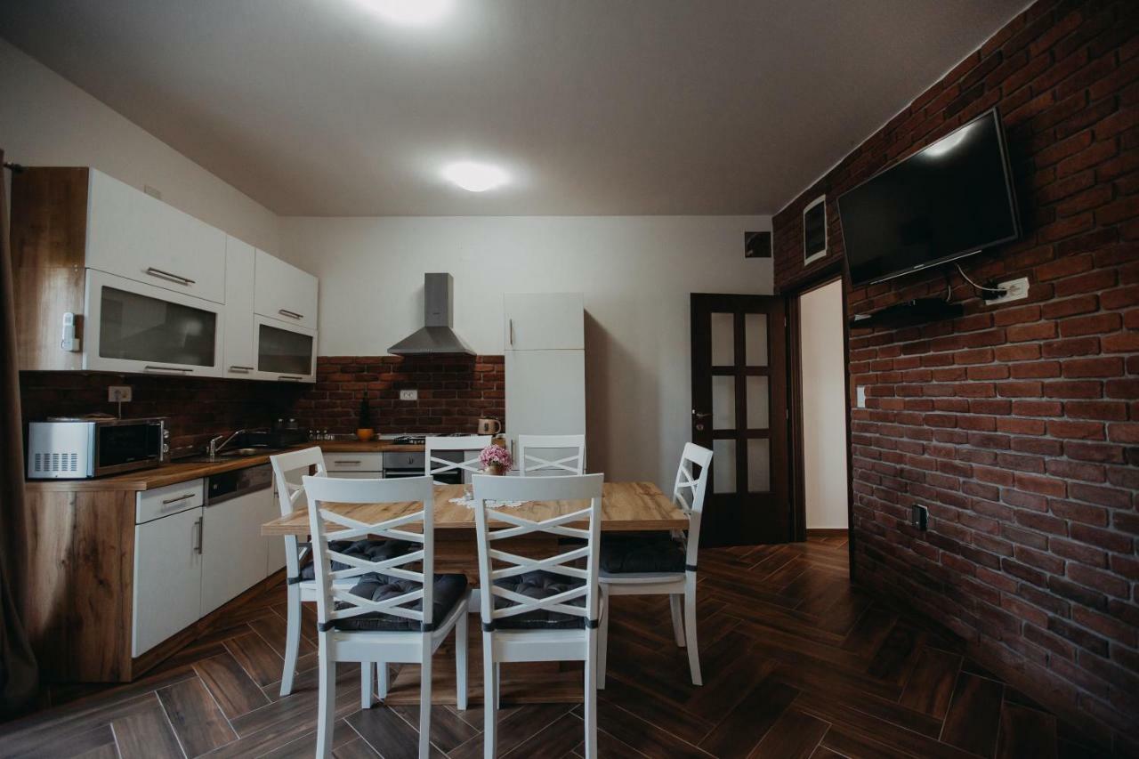 Apartman Vejama Josipdol Ngoại thất bức ảnh