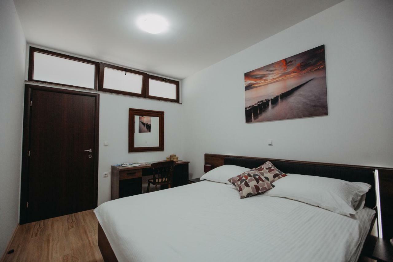 Apartman Vejama Josipdol Ngoại thất bức ảnh