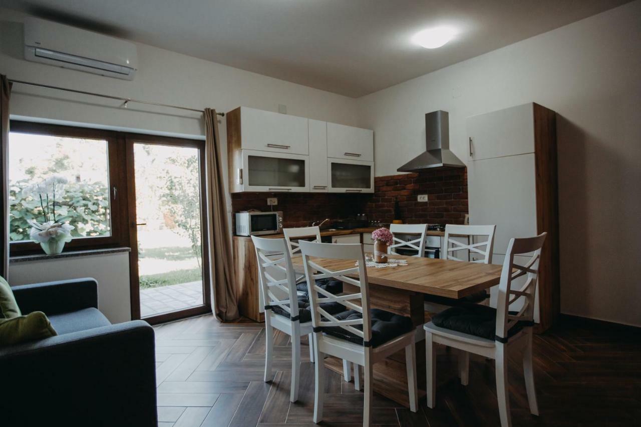 Apartman Vejama Josipdol Ngoại thất bức ảnh
